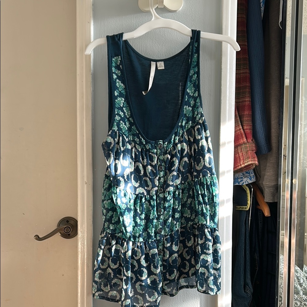 LC Lauren Conrad Blue Pleated Peplum Tank Top
